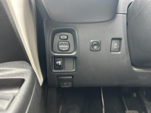 TOYOTA Aygo 1.0 VVT-i x-play  