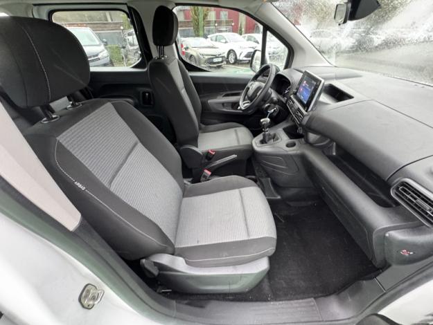 TOYOTA Proace City Verso 1.2 LONG 110 VVT-I DYNAMIC  