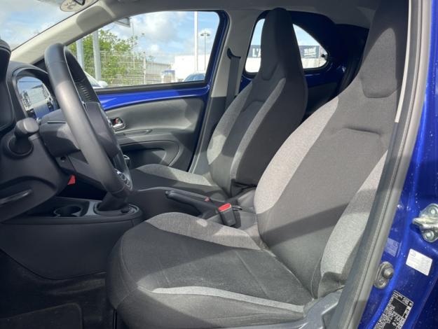 TOYOTA Aygo X 1.0 VVT-i 72 Dynamic  