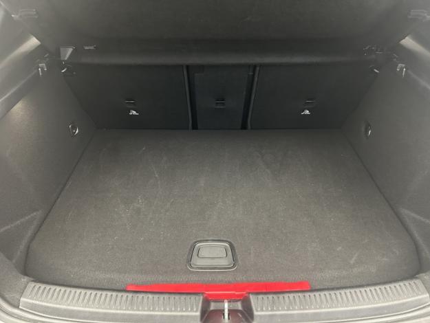 MERCEDES-BENZ A 250  e AMG Pack Night Toit Pano  