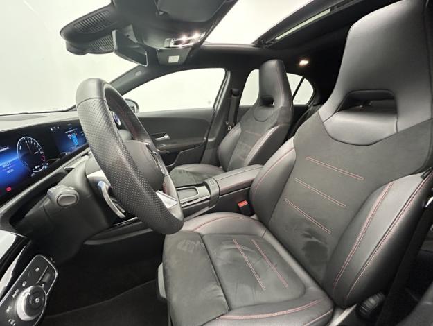 MERCEDES-BENZ A 250  e AMG Pack Night Toit Pano  