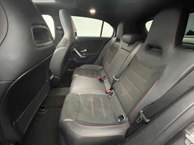 MERCEDES-BENZ A 250  e AMG Pack Night Toit Pano  