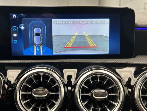 MERCEDES-BENZ A 250  e AMG Pack Night Toit Pano  