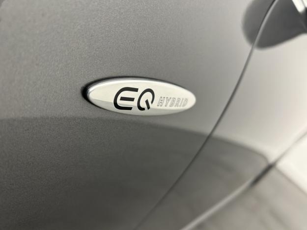 MERCEDES-BENZ A 250  e AMG Pack Night Toit Pano  