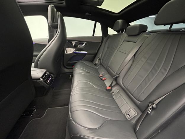MERCEDES-BENZ EQE 350 Berline AMG Pack Night Toit Pano  