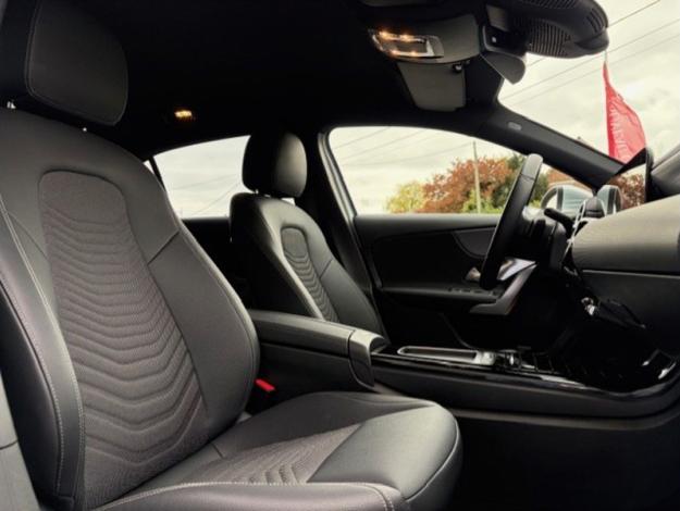 MERCEDES-BENZ A 180 d Luxury Line  