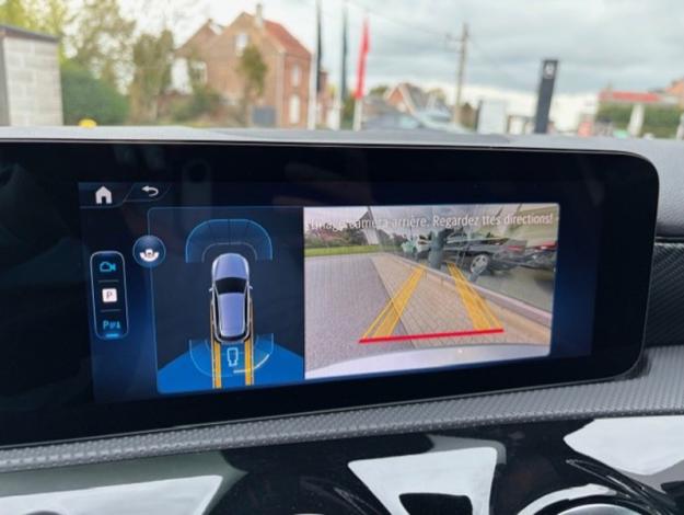 MERCEDES-BENZ A 180 d Luxury Line  