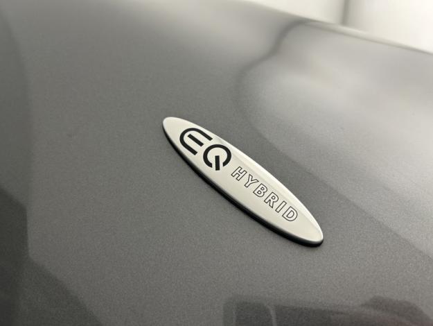 MERCEDES-BENZ GLA 250 e AMG Pack Night Toit Pano  