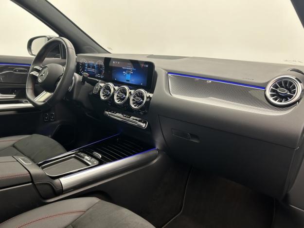 MERCEDES-BENZ GLA 250 e AMG Pack Night Toit Pano  