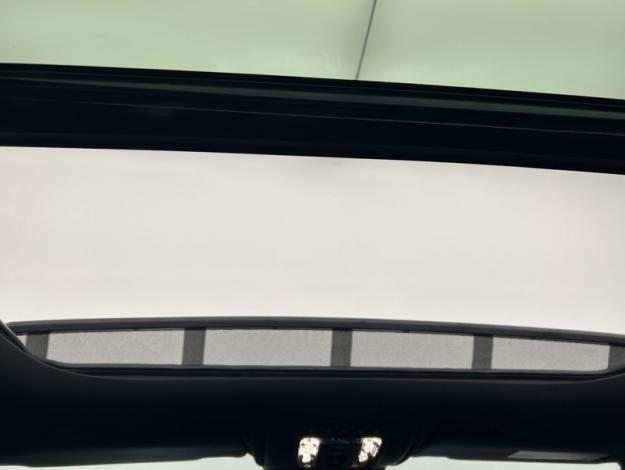 MERCEDES-BENZ GLA 250 e AMG Pack Night Toit Pano  