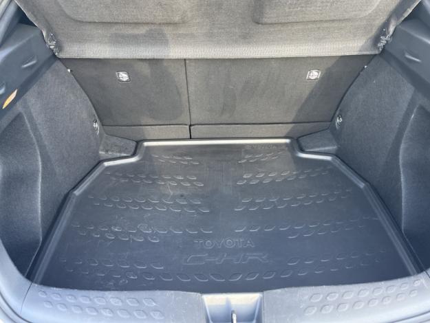 TOYOTA C-HR 1.8 HYBRIDE 122 DESIGN  