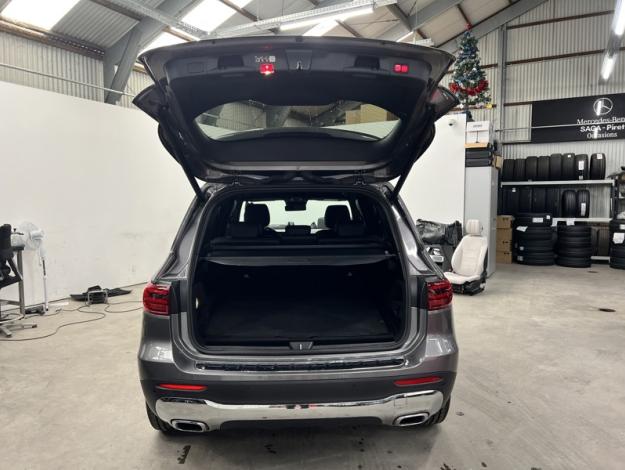 MERCEDES-BENZ GLB 200 d Luxury Line  