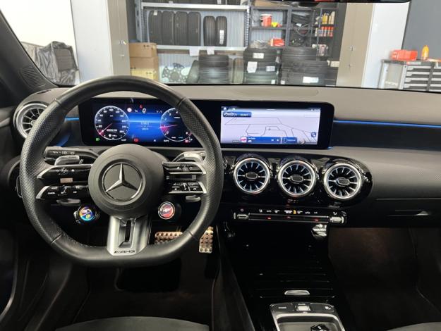 MERCEDES-BENZ A 35 AMG 4MATIC  Pack Night  