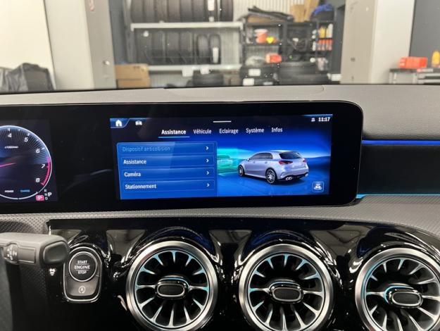 MERCEDES-BENZ A 35 AMG 4MATIC  Pack Night  