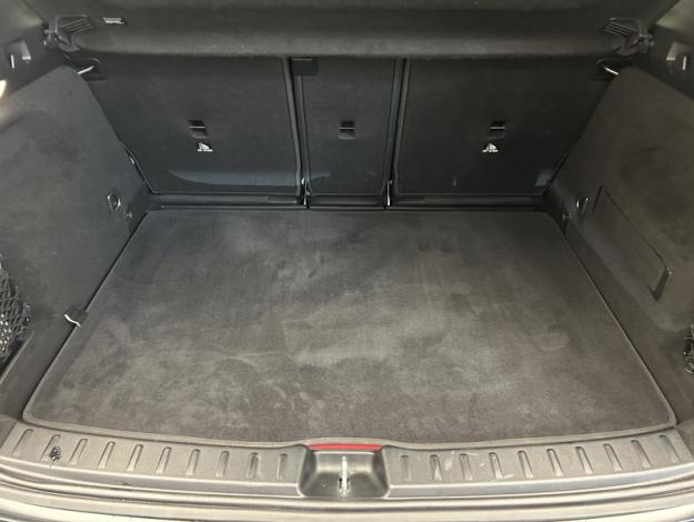 MERCEDES-BENZ GLA 250 e Hybrid EQ AMG Line  