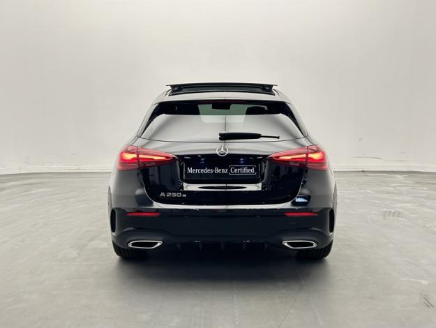 MERCEDES-BENZ A 250 e AMG Pack Night Toit Pano  