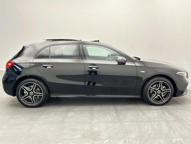 MERCEDES-BENZ A 250 e AMG Pack Night Toit Pano  