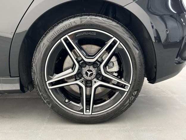 MERCEDES-BENZ A 250 e AMG Pack Night Toit Pano  