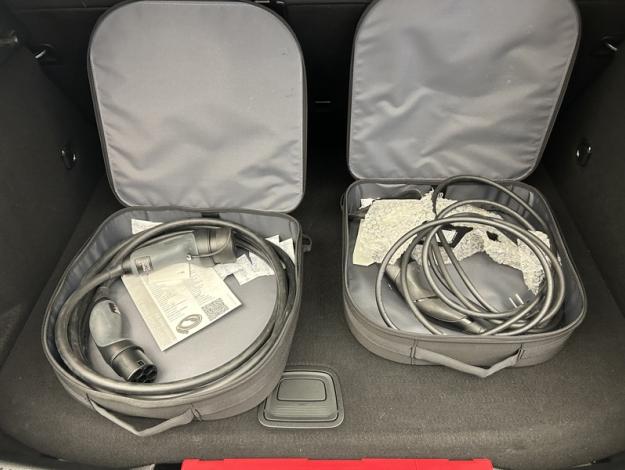 MERCEDES-BENZ A 250 e AMG Pack Night Toit Pano  