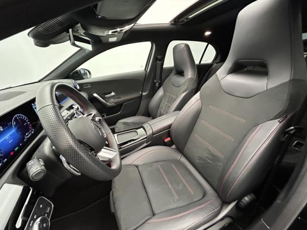 MERCEDES-BENZ A 250 e AMG Pack Night Toit Pano  