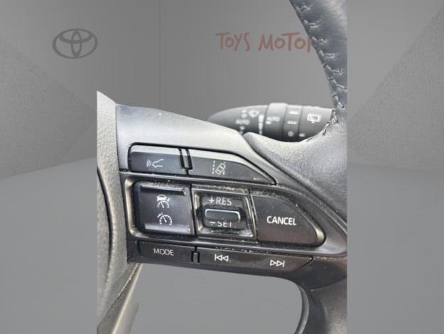 TOYOTA Yaris 116h Design  