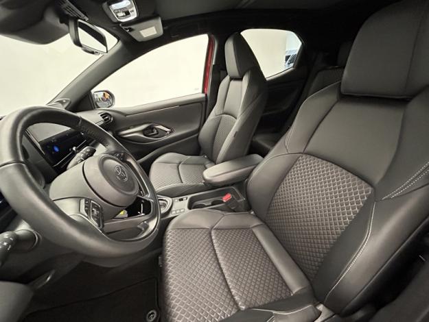 TOYOTA Yaris Hybride 116h Collection PANO  