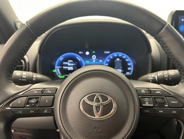 TOYOTA Yaris Hybride 116h Collection PANO  