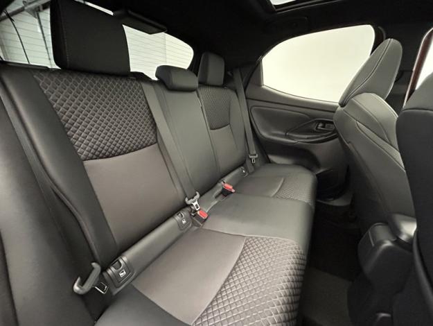TOYOTA Yaris Hybride 116h Collection PANO  