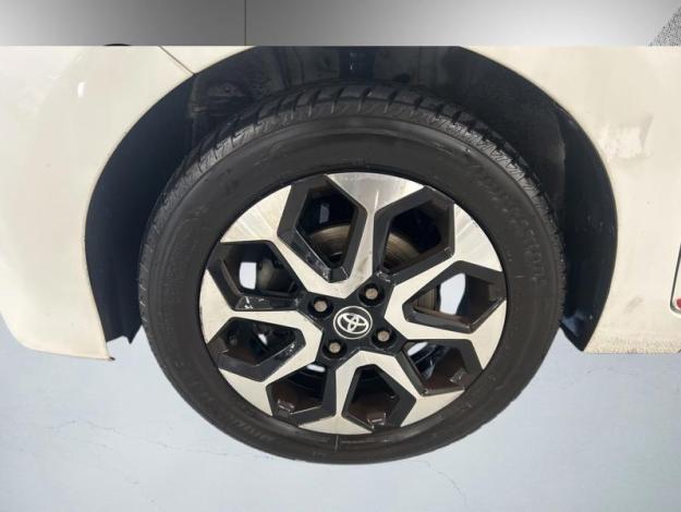 TOYOTA Aygo x-play  1.0 72 ch 