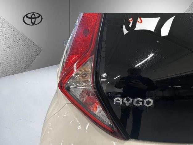 TOYOTA Aygo x-play  1.0 72 ch 