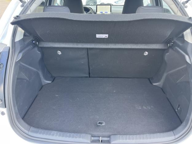 TOYOTA Yaris Hybride 116h Design  YARIS HYBRIDE 116H DESIGN MY25