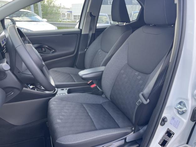 TOYOTA Yaris Hybride 116h Design  YARIS HYBRIDE 116H DESIGN MY25