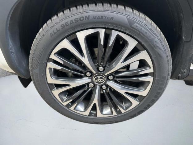 TOYOTA Yaris Cross 1.5 HYBRID 116H COLLECTION AUTO  YARIS CROSS 116H 2WD COLLECTION PANO .