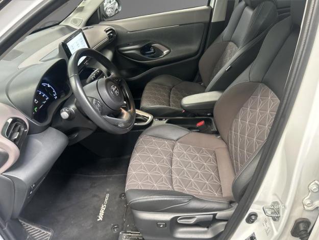 TOYOTA Yaris Cross 1.5 HYBRID 116H COLLECTION AUTO  YARIS CROSS 116H 2WD COLLECTION PANO .