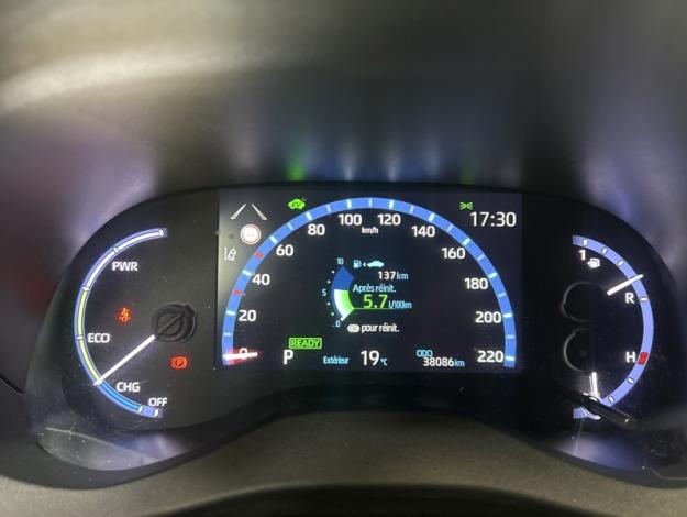 TOYOTA Yaris Cross 1.5 HYBRID 116H COLLECTION AUTO  YARIS CROSS 116H 2WD COLLECTION PANO .