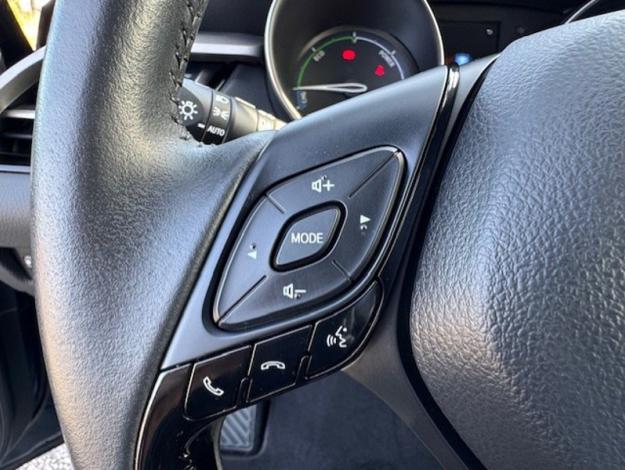 TOYOTA C-HR 1.8 Hybride 122 Dynamic  
