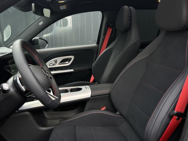 MERCEDES-BENZ GLB 250+ avec technologie EQ Limited Edition  GLB 250+ avec technologie EQ Limited Edition