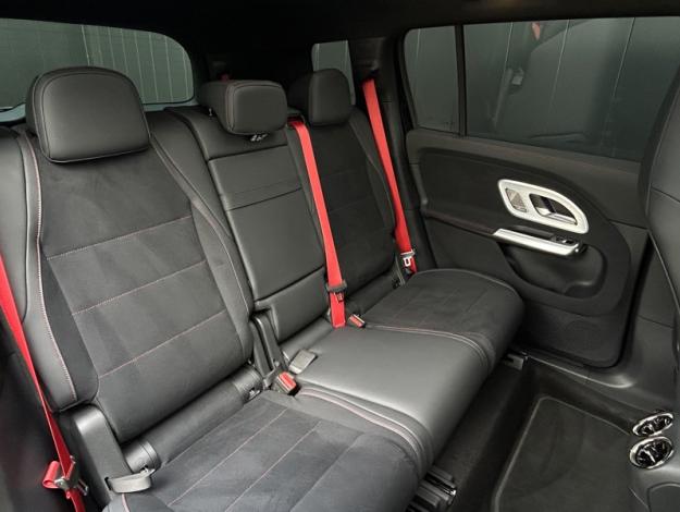 MERCEDES-BENZ GLB 250+ avec technologie EQ Limited Edition  GLB 250+ avec technologie EQ Limited Edition
