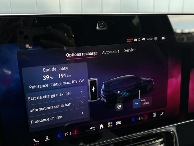 MERCEDES-BENZ GLB 250+ avec technologie EQ Limited Edition  GLB 250+ avec technologie EQ Limited Edition