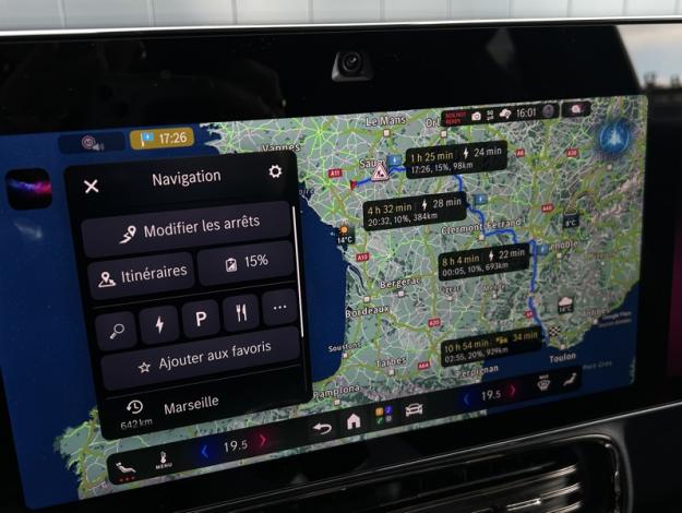 MERCEDES-BENZ GLB 250+ avec technologie EQ Limited Edition  GLB 250+ avec technologie EQ Limited Edition