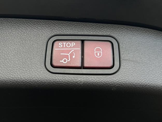 MERCEDES-BENZ GLB 250+ avec technologie EQ Limited Edition  GLB 250+ avec technologie EQ Limited Edition