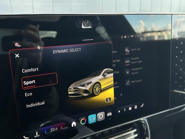 MERCEDES-BENZ CLA Coupé CLA 200 AMG Line  CLA 200 AMG Line