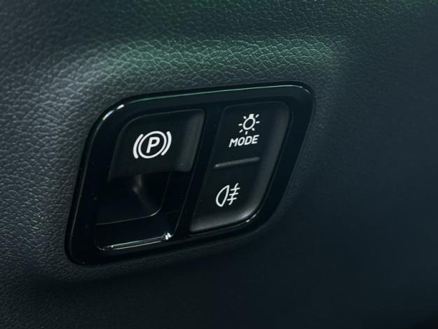 MERCEDES-BENZ CLA Coupé CLA 200 AMG Line  CLA 200 AMG Line