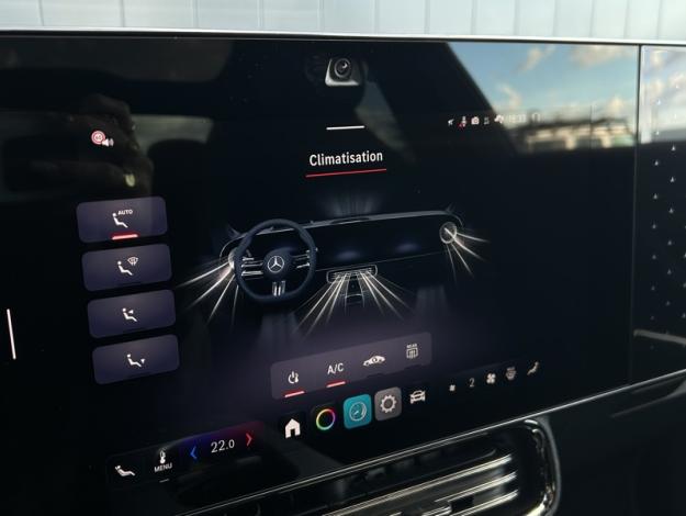 MERCEDES-BENZ CLA Coupé CLA 200 AMG Line  CLA 200 AMG Line