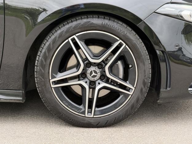 MERCEDES-BENZ Classe A 180 AMG Line  Classe A/177 Classe A 180 AMG Line