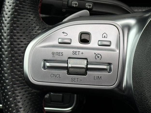 MERCEDES-BENZ Classe A 180 AMG Line  Classe A/177 Classe A 180 AMG Line