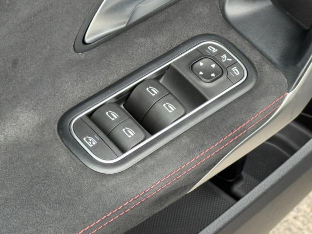 MERCEDES-BENZ Classe A 180 AMG Line  Classe A/177 Classe A 180 AMG Line