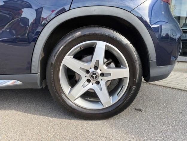 MERCEDES-BENZ GLA GLA 180 d Intuition