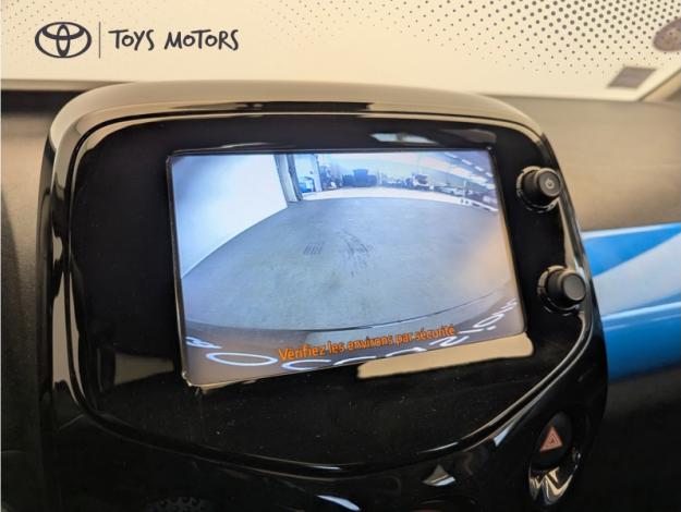 TOYOTA Aygo 1.0 VVT-i x-wave 2  