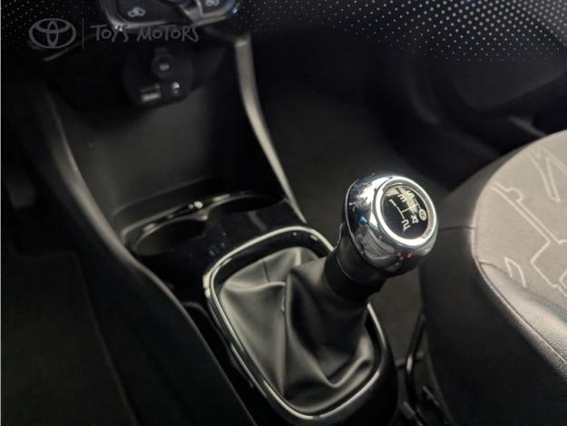 TOYOTA Aygo 1.0 VVT-i x-wave 2  
